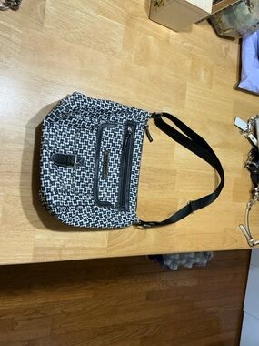 Black and White Pattern Crossbody Bag - Sleek Everyday Shoulder Bag